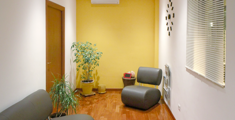 Osteolab-Roma-Studio-Ingresso